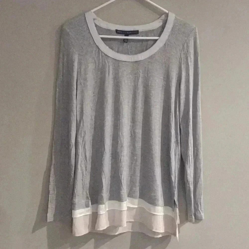 NWT White House Black Market women's small Heather Gray  extended‎ hem top
